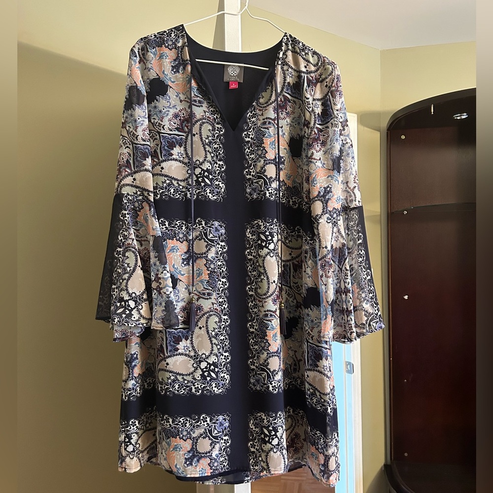 Vince camuto floral dress